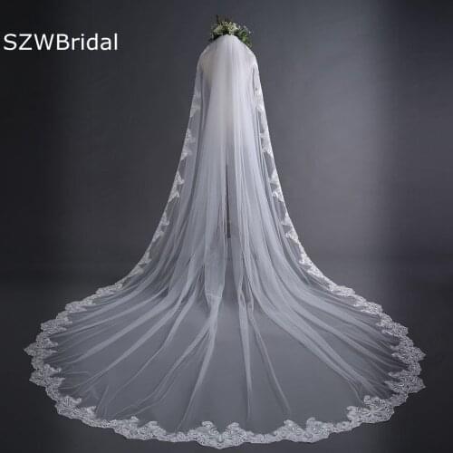 New off White Cathedral Wedding Veils Long Lace Edge Bridal Veil with Comb Wedding Accessories Bride Mantilla Wedding Veil