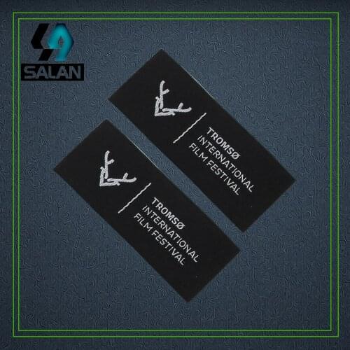 Free shipping Customized clothing woven labels washable damask fabric garment sewing embroidered tags for clothes brand bids