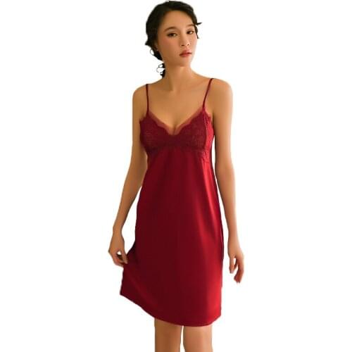 Sexy and sexy European and American large size suspender skirt underwear set lace female nightdress with chest pad home service