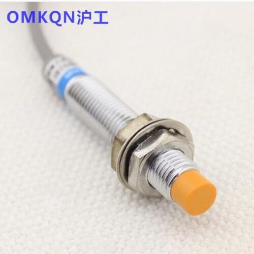 LJ8A3-2-J/DZ Near Switch Second Line-an Advisory Post 220V Communication Often Close Near Sensor M8