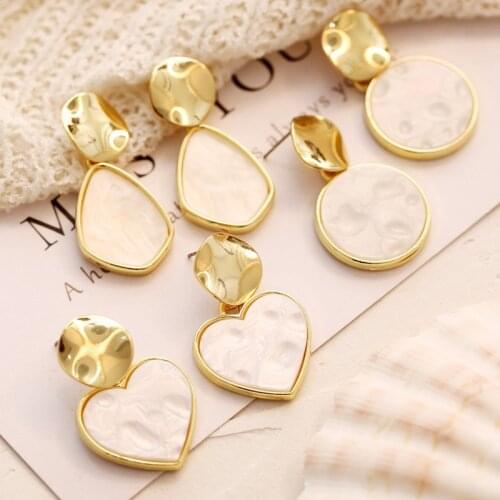 Modyle New Fashion Gold Color Acrylic Drop Earrings For Women Vintage Round Heart Geometric Dangle Earring Statement Jewelry