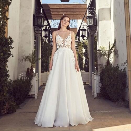 2021 New Light Wedding Dress Sexy V-neck Wedding Dress With Train Cut-out Backless A-line Beach Wedding Gwon Custiomize