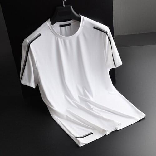 Stripe Printed Men T-shirt Luxury Smooth Milk Fabric White Black Mens T-shirts Plus Size 4xl Round Collar Slim Man Tee