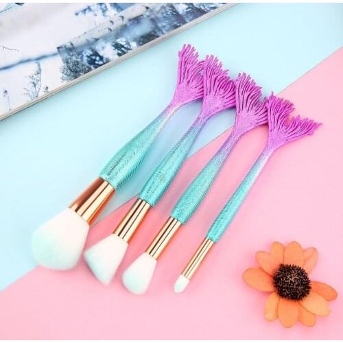 4pcs Split-end Fish Make-up Brushes Cosmetic Make-up Tools with Anti-slip Handle & Soft Nylon Hair for Daily Use DD