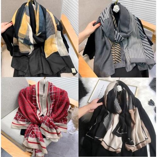 2021 Newest Women Shawls Luxury Scarf Cotton Scarf Shawls Wraps Hijabs Scarf