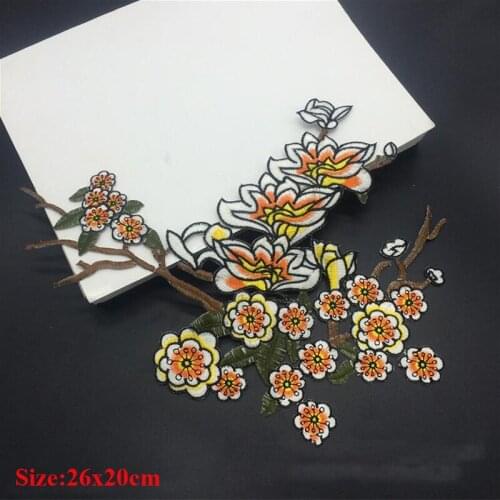 20pcs Plum floral embroidery clothing patch Jacket Retro applique skirt decoration flower sticker iron on patches