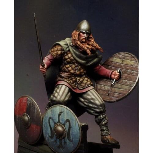 1/24 Scale Resin Figure Viking Lord 75mm