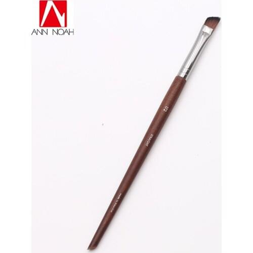 Professional Makeup Artist Long Wood Handle Classic Angled Firm Flat 172 Face Precision Corrector Brush