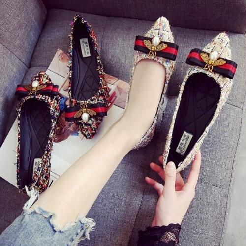 Plus Size Women Shoes Fashion Rhinestone Flat Shoe Lightweight Breathable Ladies Lazy Loafers Casual Canvas Female Footwear 2018