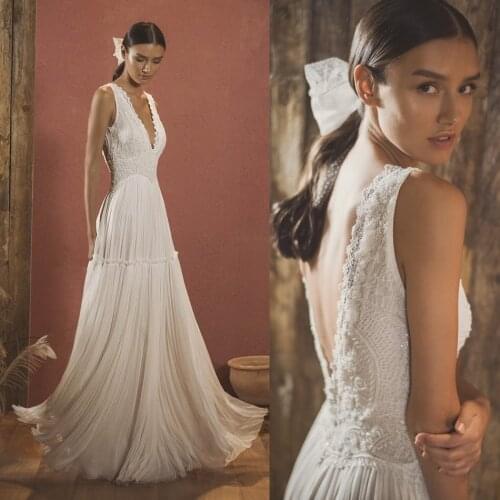 Bohemian Beach Wedding Dresses 2020 V Neck Lace Appliqued Beads Boho Chiffon Bridal Gowns A Line Wedding Dress robe de mariée