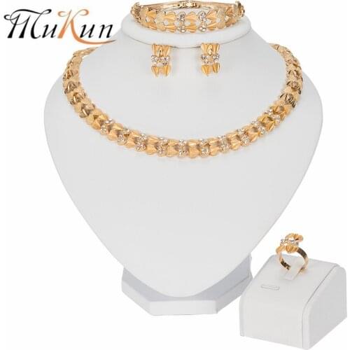Exquisite Dubai Gold Color Jewelry Set Nigerian Wedding African Beads Jewelry Set Flower Design Necklace Earrings Sets for Women