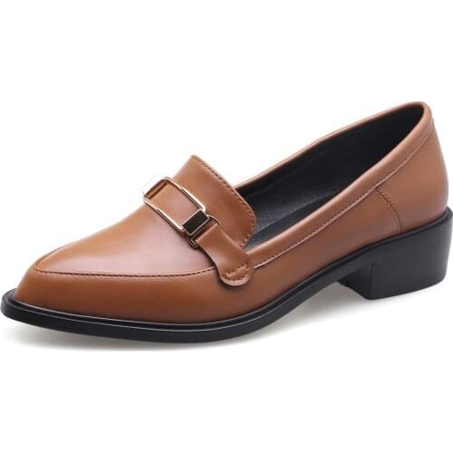 18 years spring wind comfortable party of England with low with shallow mouth pointed single shoes size 43 yards 32-18630