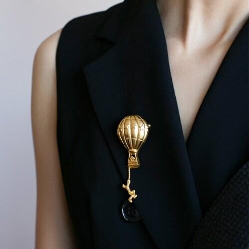 1pc Hot Air Balloon Egypt Brooches Women Vintage Pins Restoring Copper Corsage Coat Accessories Female Jewelry Gift Top Fashion