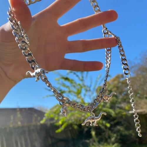 Trendy Metal Dinosaur Shape Pendant Necklace for Women Girl Creative Cute Vintage Cool Hip Hop Animal Choker Necklace Jewelry