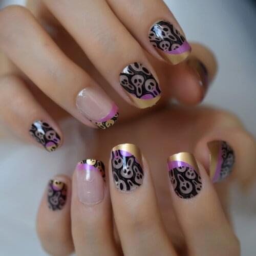 Short Round Glossy Press on Nails Clear Black Skull Golden French False Nails Design Fake Nail Artificial Nail Art Tips 24pcs