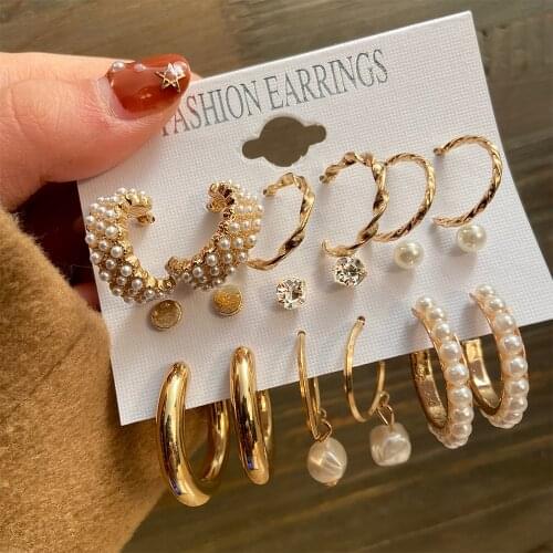 Fashion Gold Hoop Earrings Set Women Pearl Hoop Earrings Oversize Metal Circle Punk Earring 2021 Female Fashion Jewelry