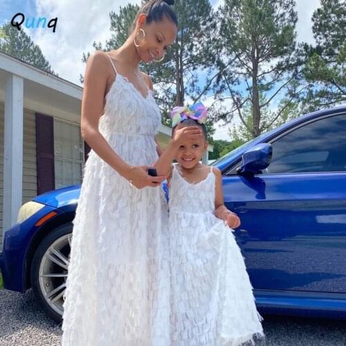 Qunq Mother and Daughter Dress Chiffon Feather Backless Sleeveless Dress for Woman Girls 2021 New Summer Family Matching Outfits