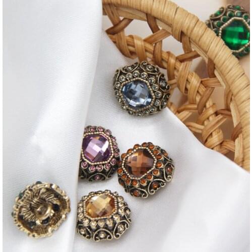 4pcs Vintage Rhinestones Metal Women Dress Coat Buttons For Clothing Gorgeous Sweaters Cardigan Sewing DIY Accessories Wholesale