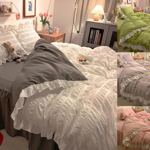 Korean Puff Puffs Four-Piece Bedding Set Bed Linen and Quilt Cover Girls Bed Skirt Lace Bedroom White Pillowcase Set