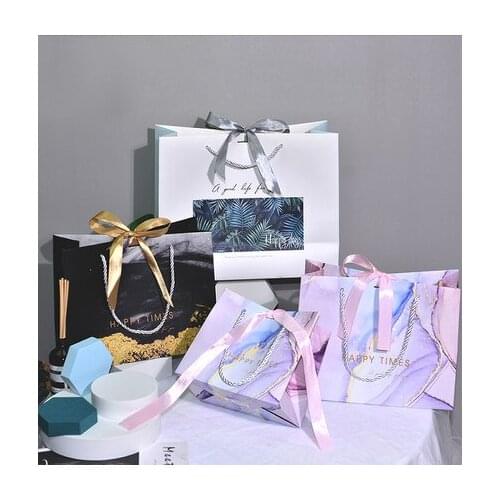 High Quality Simple Paper Gift Bag Candy Ribbon Box Christmas Guests Packaging Boxes Party Decorations Wedding Gift Bag 20pcs