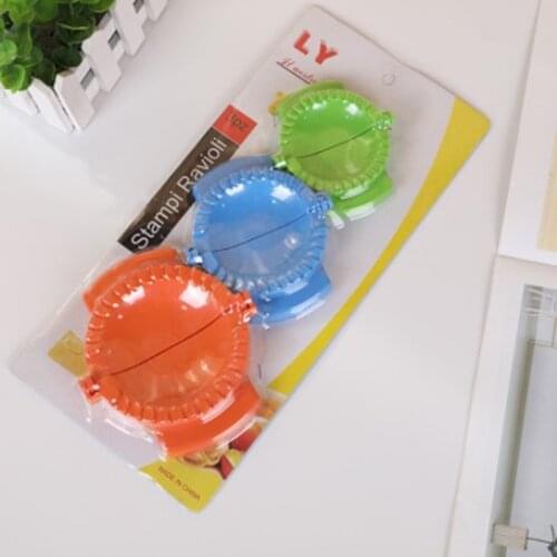 3pcs/set Plastic Dumpling Molds Chinese Food Jiaozi Maker Dough Press Dumpling Pie Ravioli Hand Mould Kitchen Creative DIY Tools