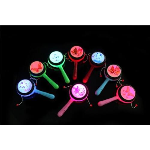 1pcs Cute Baby Rattle Toys Shaking Flashing Animal Hand Bells Newborn Infant Toys Light Up Toys for children sound toy