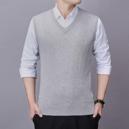 Mens Sweater Vest Fashion Autumn Wool Vest Mens Plain Jacquard Knitted Mens Clothing Casual Sweater Vests