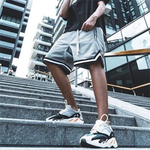 Sports shorts mens sports jogging fitness shorts mens fitness fitness training mesh breathable quick-drying sports shorts