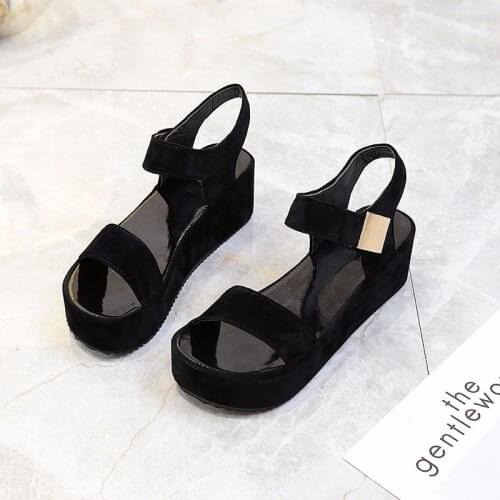 2019 Summer Women Sandals Buckle Design Black Platform Sandals Comfortable Women Thick Sole Beach Shoes PM-80