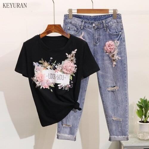 Two Piece Set Women 2020 2Pcs Summer Embroidery 3D Flower Short Sleeved Tshirt+Heavy Work Jean Rippered Hole Denim Pants Suit