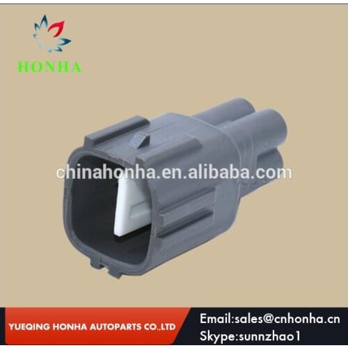 Free shipping 5/10/20/50 pcs/lots 4 pin auto sumitomo waterproof plug 6188-0517 auto bulkhead electrical connector for Toyota