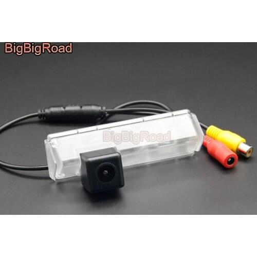 BigBigRoad Vehicle Wireless Rear View Camera HD Color Image Waterproof For Mitsubishi Pajero Sport Grandis 2015 MPV Space Wagon