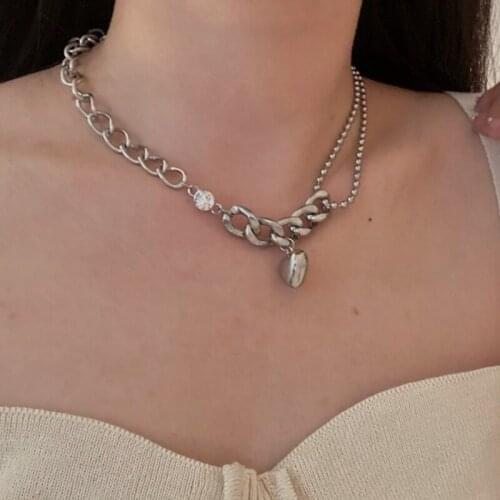 U-Magical Unique Design Titanium Steel Love Heart Pendant Necklace for Women Asymmetric Chunky Chain Rhinestone Necklace Jewelry