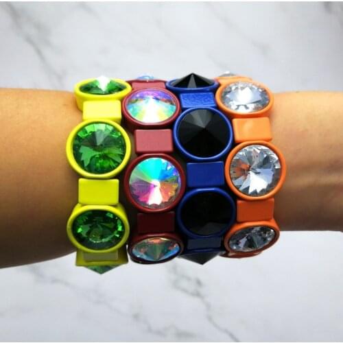 ZWPON Handmade Geometric Tile Bead Bangles Glass Crystal Bracelets for Women Fashion Elastic Paint Dot Bangles Wholesale