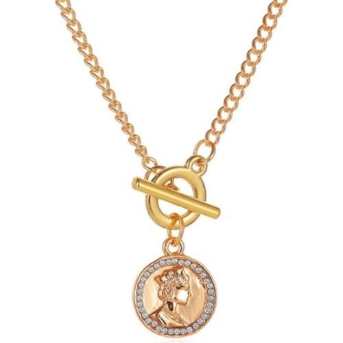 Retro Round Portrait Coin Pendants Necklace For Women Charms Buckle Short Clavicle Chain Necklaces Collier Collar Jewelry Bijoux
