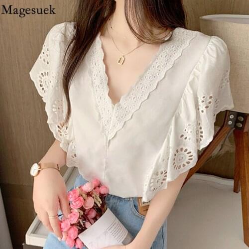Korean Hollow Butterfly Short Sleeve Blouse Women 2021 Summer Ruffles Lace Stitching Chiffon Shirt V Neck Loose White Tops 15571