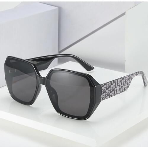 MARC Retro Sunglasses Women Oversized Frame Triangle Sun glasses Women Eyewear Square Oculos De Sol Feminino Lunette Soleil