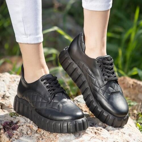 Tonar Ola Black Skin Lace-Up Sports Shoes New Season Convenient Seasonal Style Sneaker