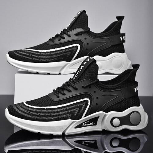 2021 Couple Summer New Style Mens Shoes Breathable Flying Woven Ladies Running Casual Sports Shoes Fashion Womens Shoes