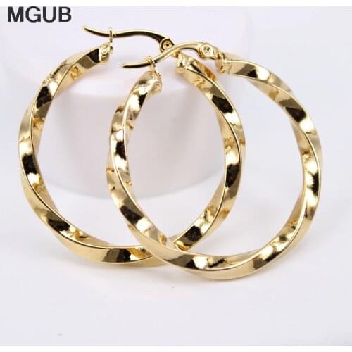 High quality 4mm thick vacuum smooth and beautiful earrings 30mm40mm50mm size selection Lightweight LH637