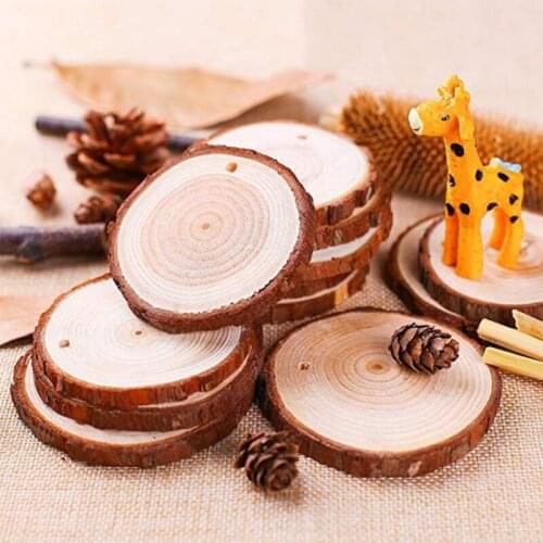 10Pcs 6-7cm Nature Pine Wood Chip with Hole Tree Bark Log Discs Polished Base DIY Wedding Party Painting Crafts with 10M Rope