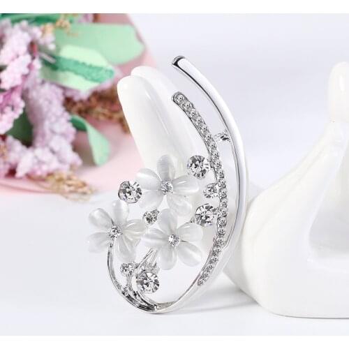Korean Style Opal Flower Brooches for Women Brooches for Women Enamel Brooch Pins Jewelry Accessories