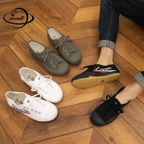 35-47 Plus Size Mens And Womens Vulcanize Shoes Spring Summer Male Canvas Shoes Lace-up Graffiti Wear-resisting Man Shoes H27