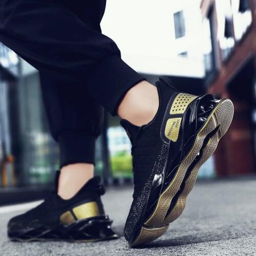 Mens Breathable Sneakers Safety Shoes Breathable Men Slip On With Light Size Autumn Summer Mesh Mens Trainers 46 Style