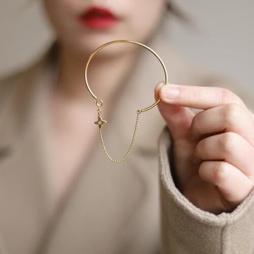 Glossy Womens Bracelets Four Leaf Flower Tassel 18k Gold Chain Charm Bracelets for Girls Stainless Steel Jewelry for Women Gift