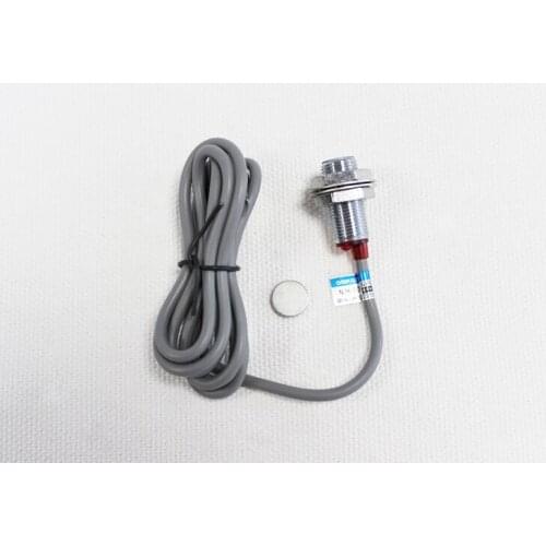 Holzer NJK-5002A M12 6-36V PNP DC switch NO magnetic switch