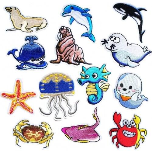 50pcs/Lot Dolphin Sea Lion Crab Embroidery Patches Letters Clothing Decoration Accessories Diy Iron Heat Transfer Applique