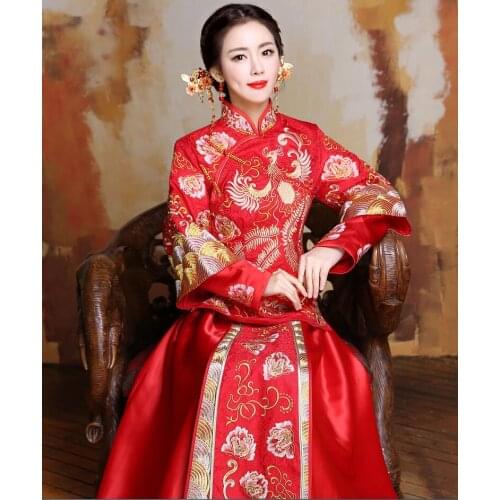 China Traditional Dress Wedding Qipao Red Long Sleeve Cheongsam Embroidery Bride Chinese Style Dress Wholesale