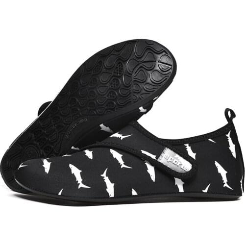 Shoes Water Outdoor Men Beach Breathable Quick Dry Comfortable Waterproof Elastic Upstream Socks Trekking Diving Water Sneakers