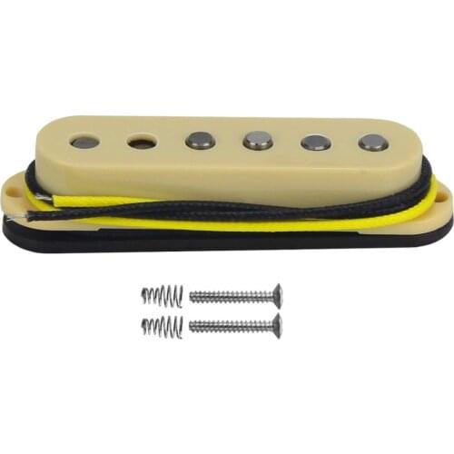 FLEOR Staggered Pole Vintage Single Coil Guitar Pickup Bridge Alnico 5 Electric Guitar Pickup Fiber Bobbin Cloth Wire, Yellow